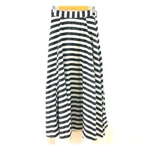 Gracia A Line Striped Black White Circle Skirt